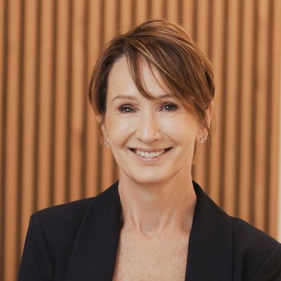 Francine  Gray