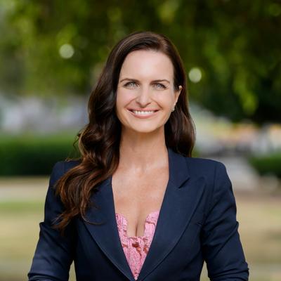 Elisa McMahon