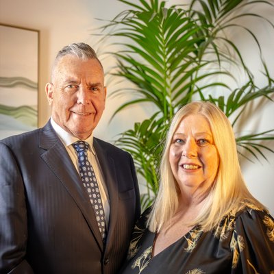 Pamela Barrington & Michael Beveridge