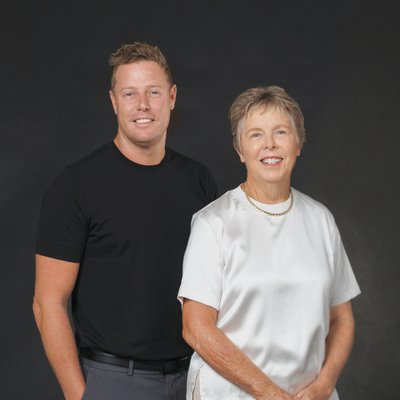 Sean & Jenny Hughes
