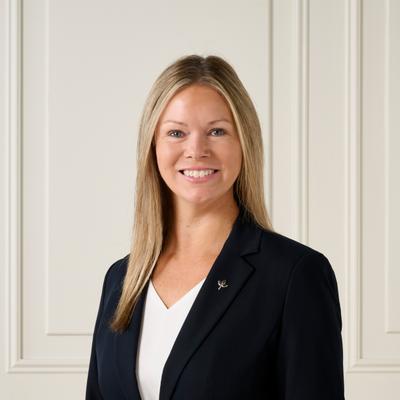 Lisa Dove