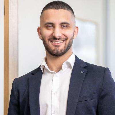 Harry  Tzirvelakis