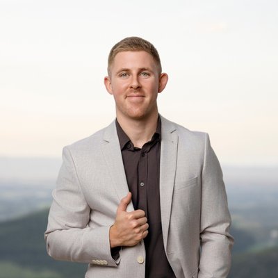 Travis Davies