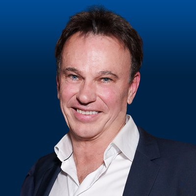 Steve Thomas