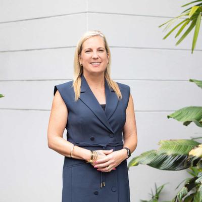 Karen Holder