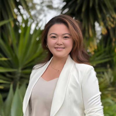 (Tina) Xun Sun