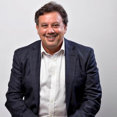 Morris  Toscano