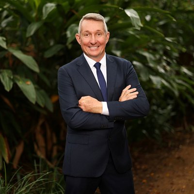 Simon Adams