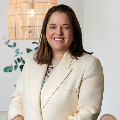 Lyndal Symons