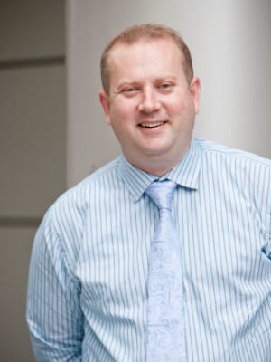 Damien Barnett