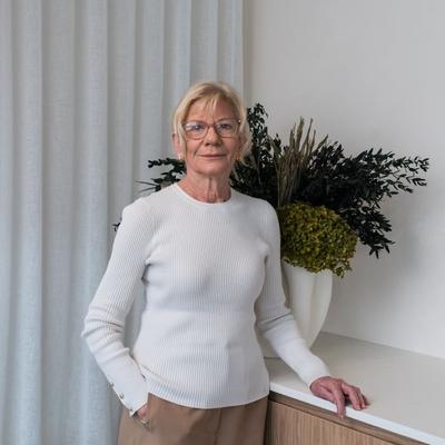 Cathy Rhodes