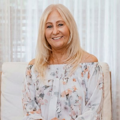 Helena Crumpton