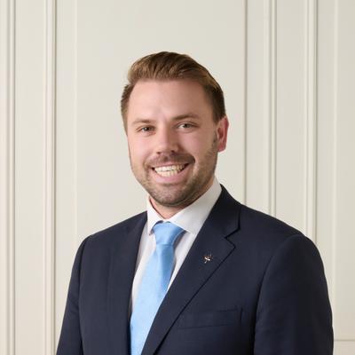 Matthew Dunn