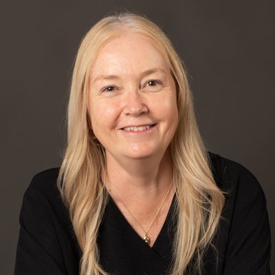 Tanya  Amos
