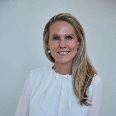 Danielle Vains