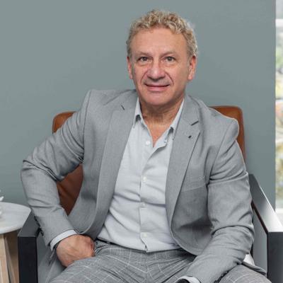 Rick Valenzuela