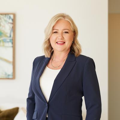 Lisa Dixon
