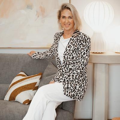 Robyn Coles