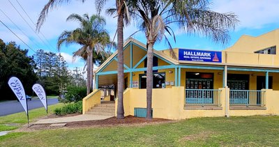 Hallmark Real Estate Advisors