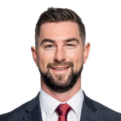 Ryan  Mills