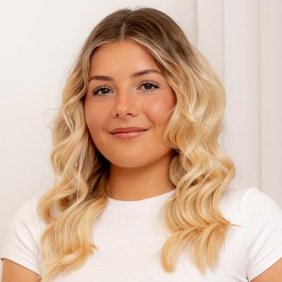 Georgia  Helyar