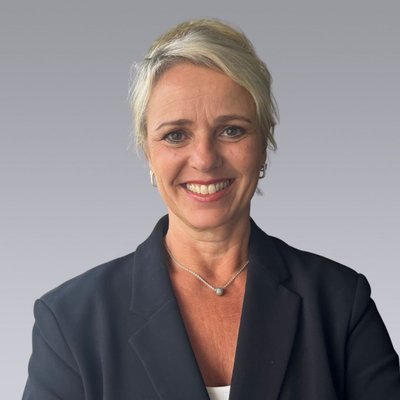 Lisa Kennedy
