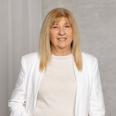 Roxanne McDermid