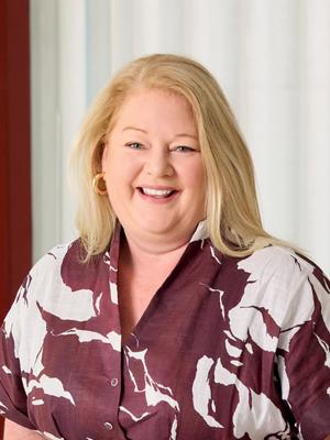 Lyn Fairweather