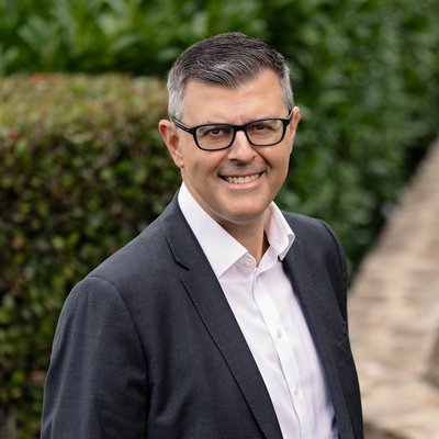 Michael Nikou