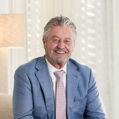 Mark Wallis
