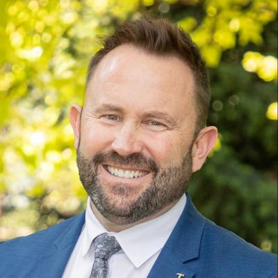 Mark Williams
