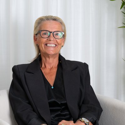Julie Hedley