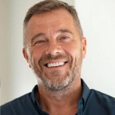 Luca Adams