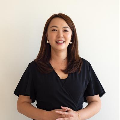 (Vivienne) Rui Hua