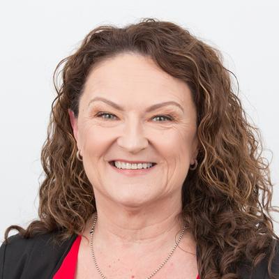 Corinna Hall