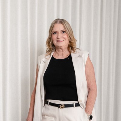 Mel Hodder