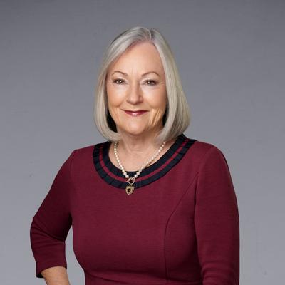 Amanda Jones