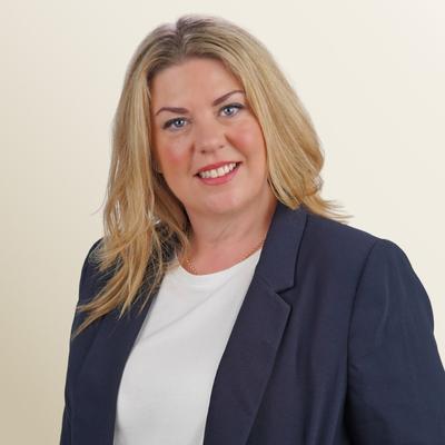 Janeen  Hanson