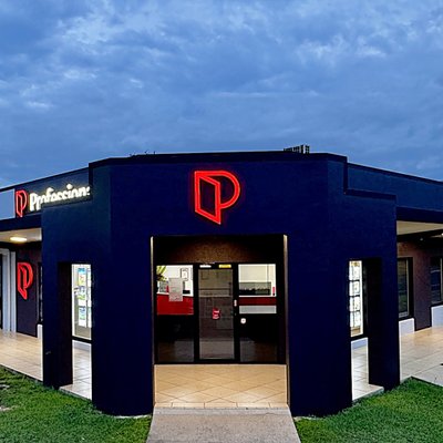Professionals Cairns South