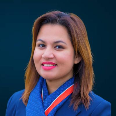 Esha  Batra