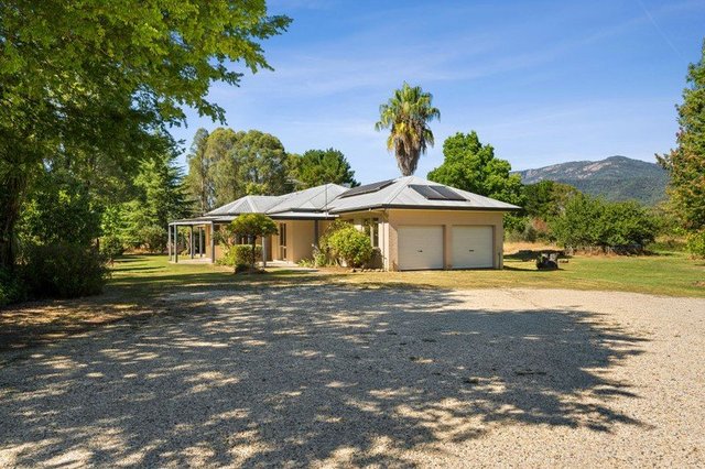 6300 Great Alpine Road, VIC 3739
