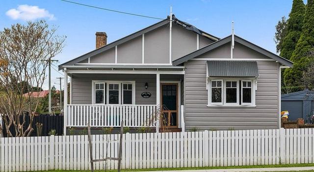 70 Throsby  Street, NSW 2577