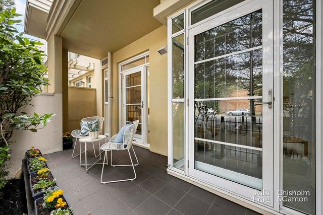 1/79 Pickles Street, VIC 3207