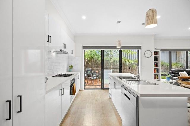 2 Premier Close, VIC 3138