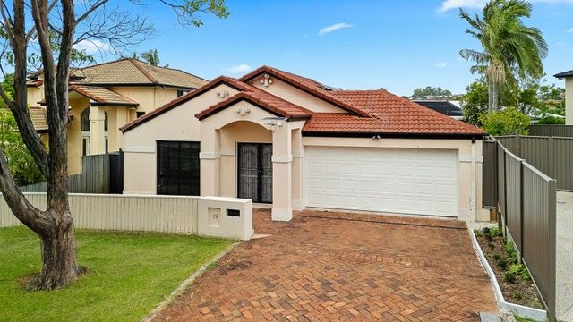 18 Brookland Court, QLD 4214