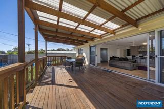Covered timber entertaining deck