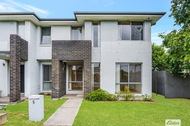 5 Matilda Walk, NSW 2167