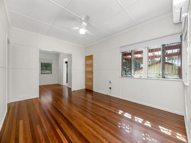 312 Webster Road, QLD 4053