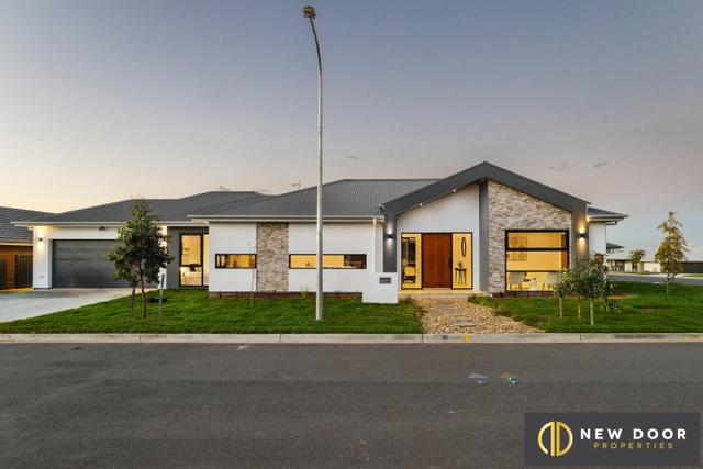 2 Briand Crescent, NSW 2620