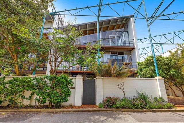 12/119 South Terrace, WA 6160